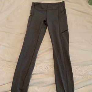 LULULEMON LEGGINGS!!